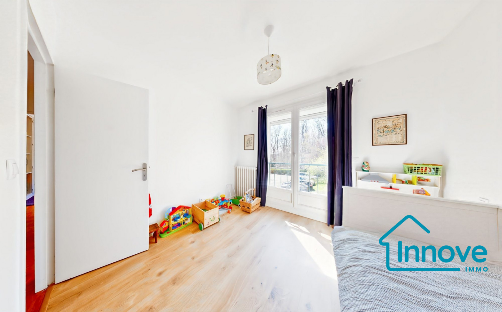 
                                                Vente
                                                 Appartement familial 4 chambres