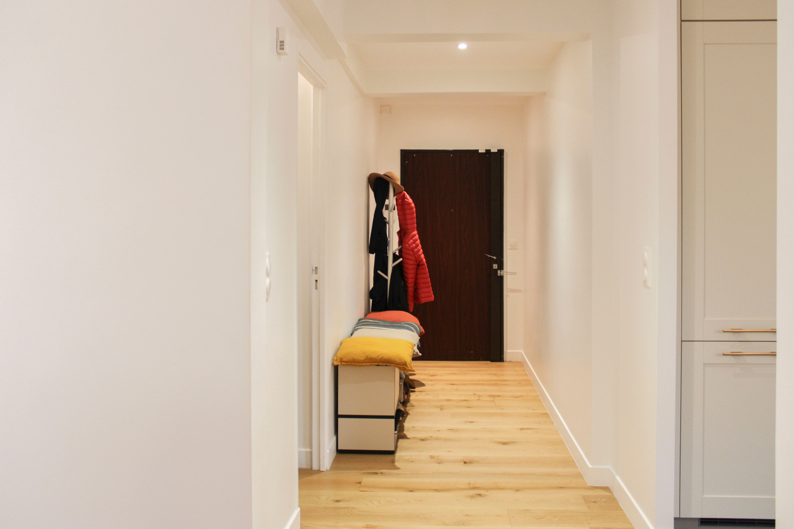 
                                                Location
                                                 Appartement familial 4 pièces à Levallois-Perret - Proche Champs-Élysées (loyer tout inclus)