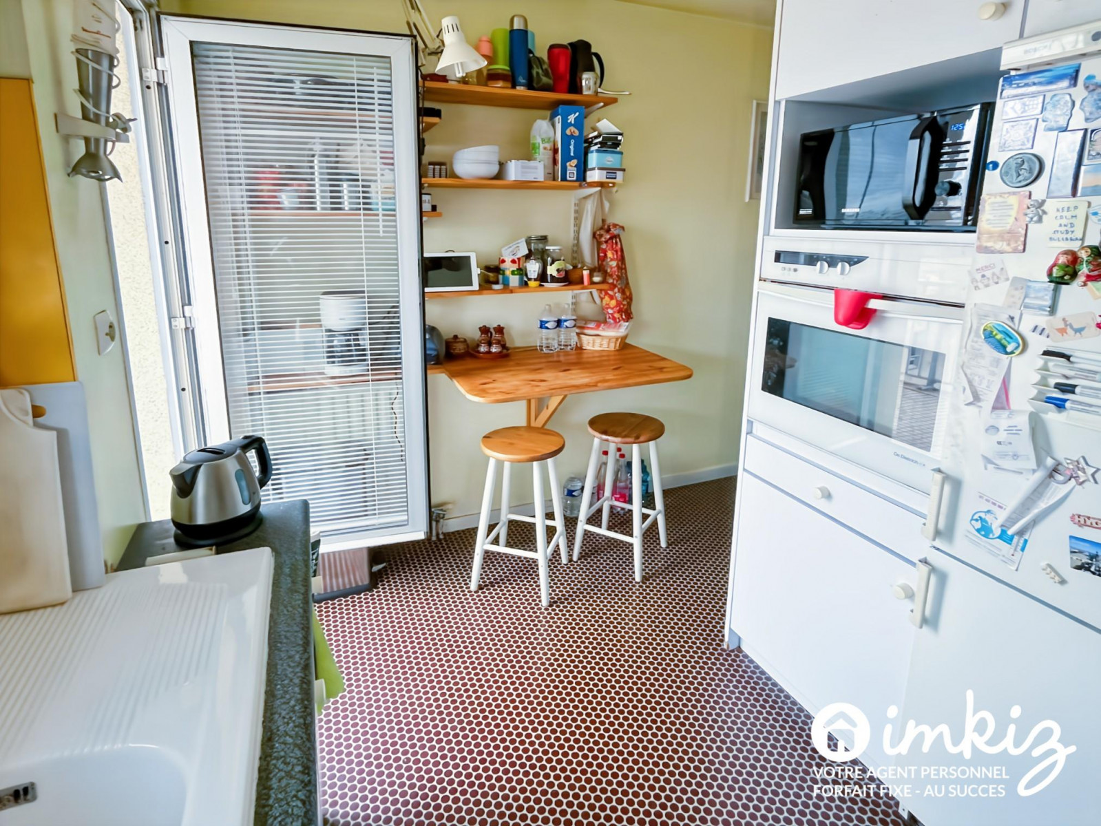 
                                                Vente
                                                 Appartement familial 4 pièces, dernier étage, vue