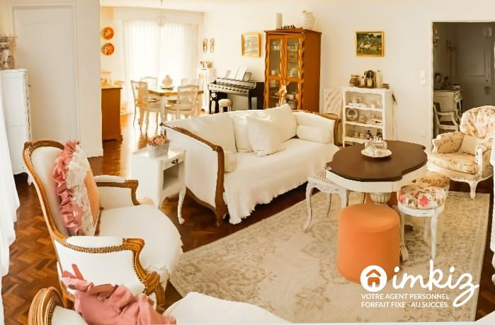
                                                Vente
                                                 Appartement familial à Versailles