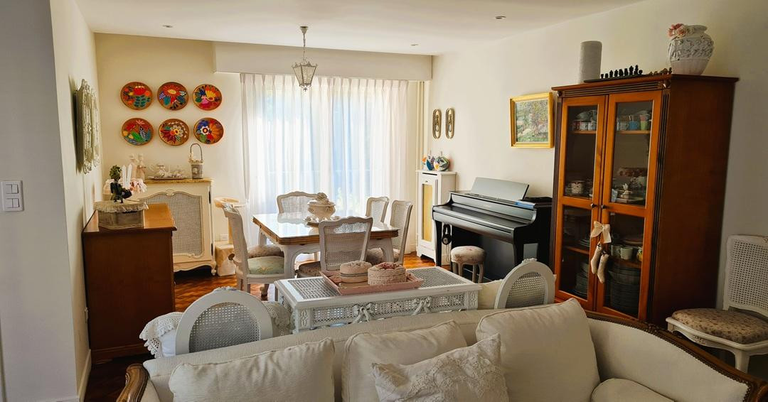 
                                                Vente
                                                 Appartement familial à Versailles