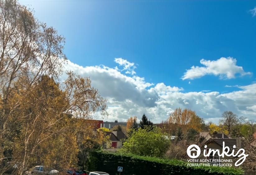
                                                Vente
                                                 Appartement familial à Versailles