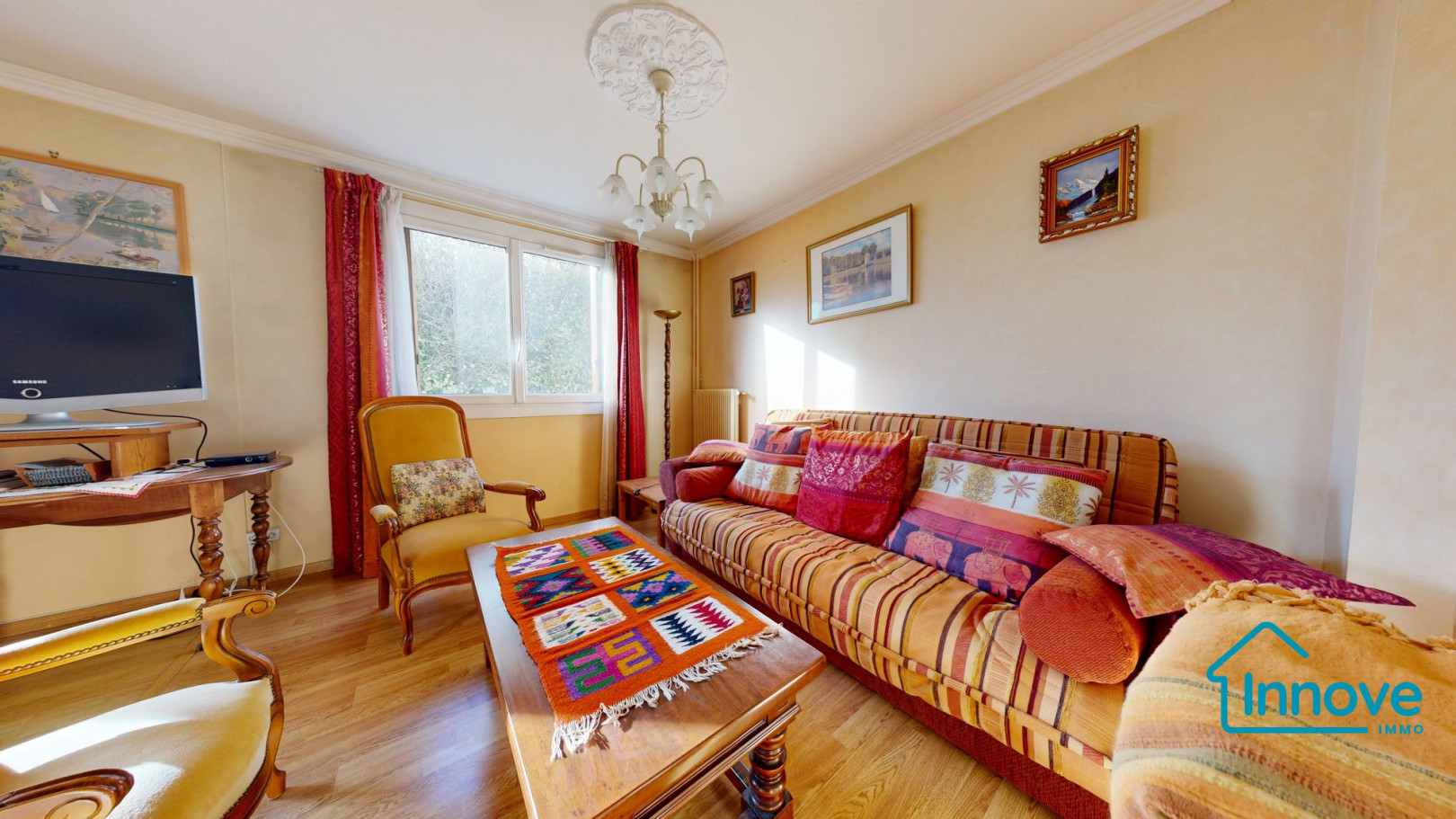 
                                                Vente
                                                 APPARTEMENT FAMILIAL, PROCHE GARE ET COMMERCES