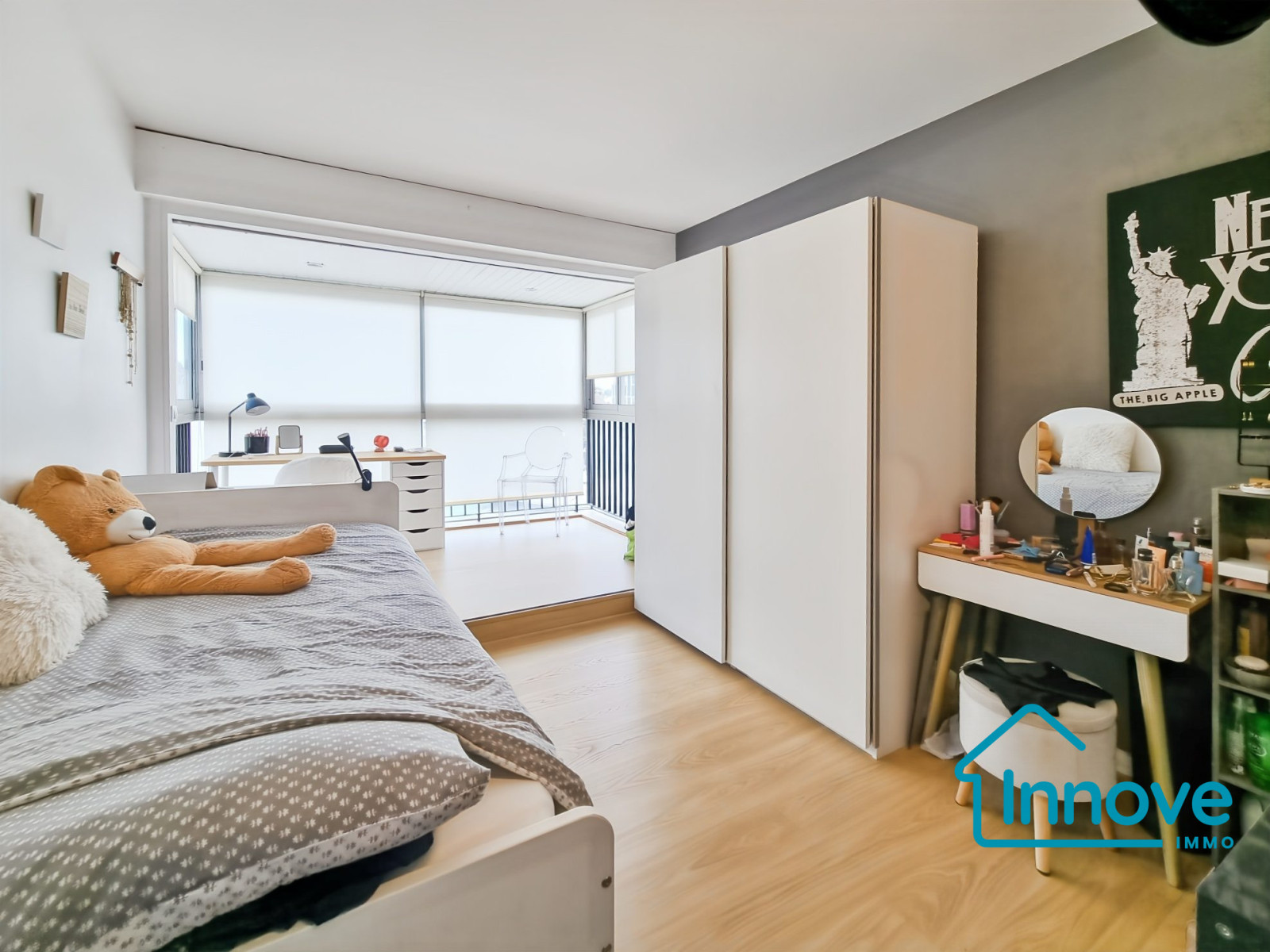 
                                                Vente
                                                 Appartement familial rénové de 4 chambres en centre ville