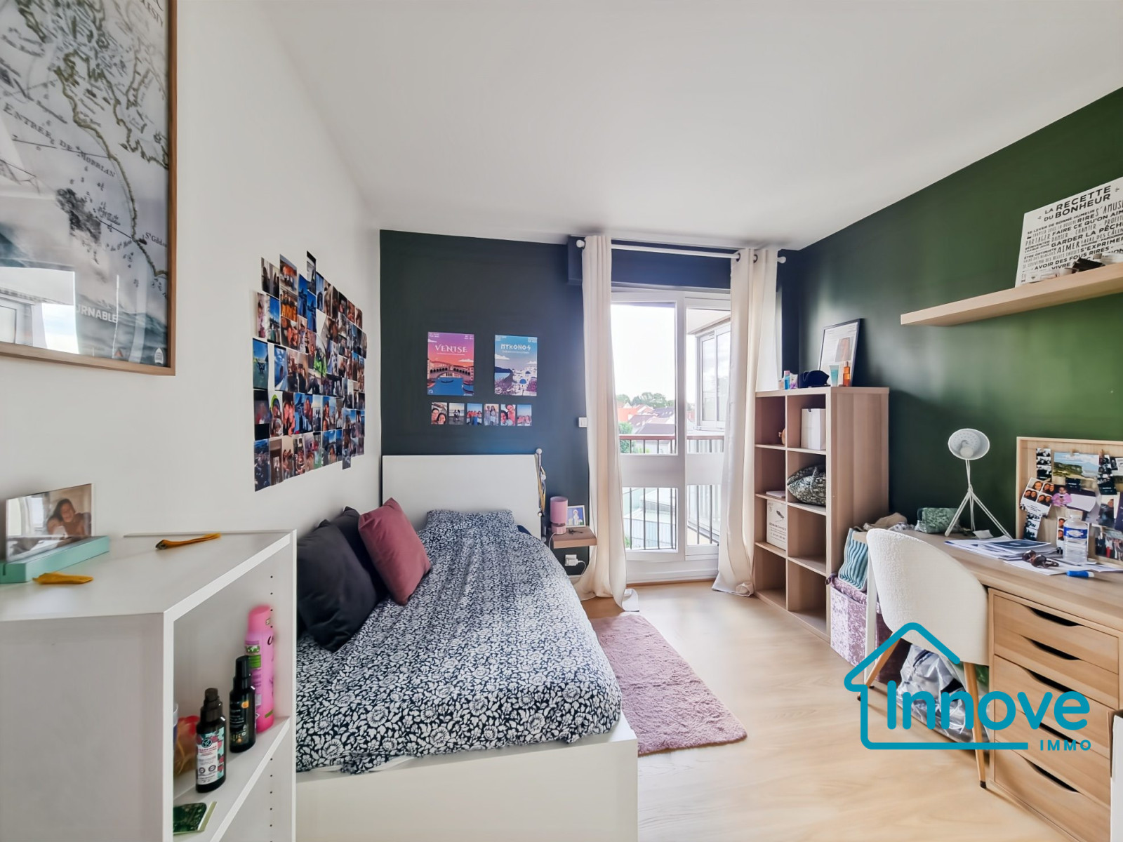 
                                                Vente
                                                 Appartement familial rénové de 4 chambres en centre ville