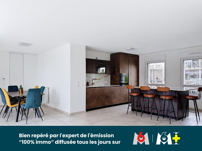 
                                                Vente
                                                 Appartement familial toit terrasse
