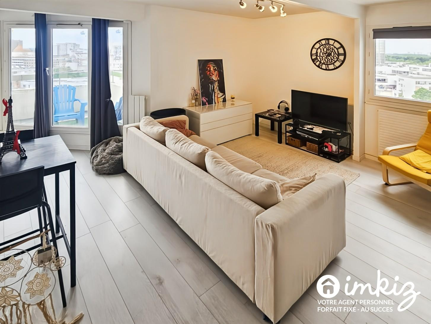 
                                                Vente
                                                 Appartement fonctionnel 2 pièces BIS