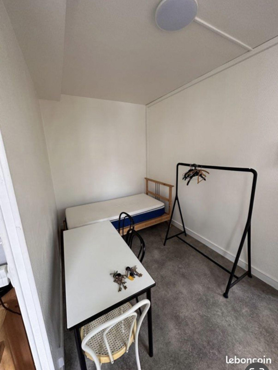 
                                                Location
                                                 Appartement fonctionnel