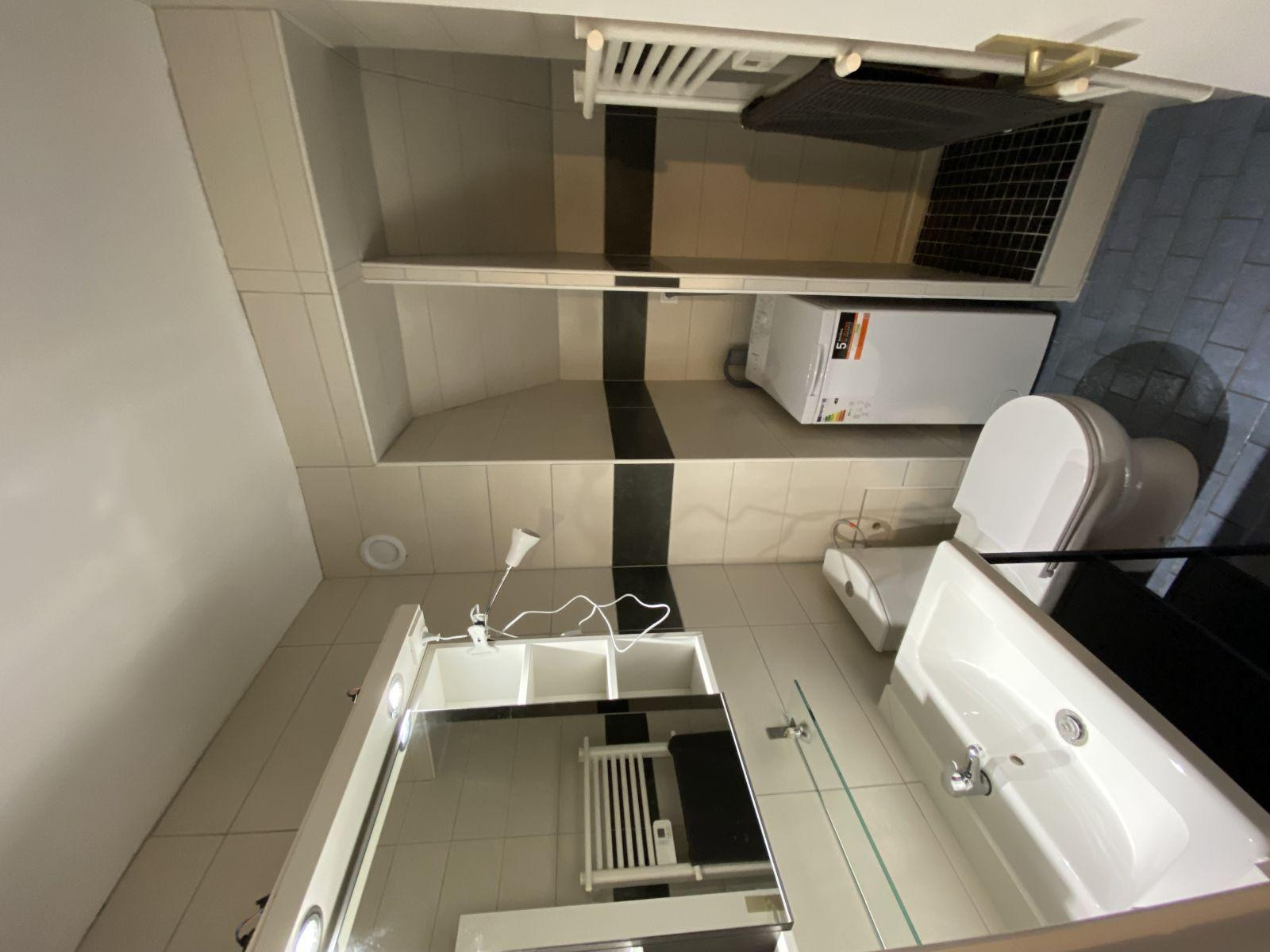 
                                                Location
                                                 Appartement gare de Tours (quartier Velpeau)