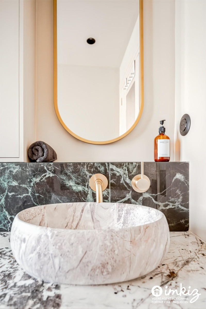 
                                                Vente
                                                 Appartement haussmannien haut de gamme