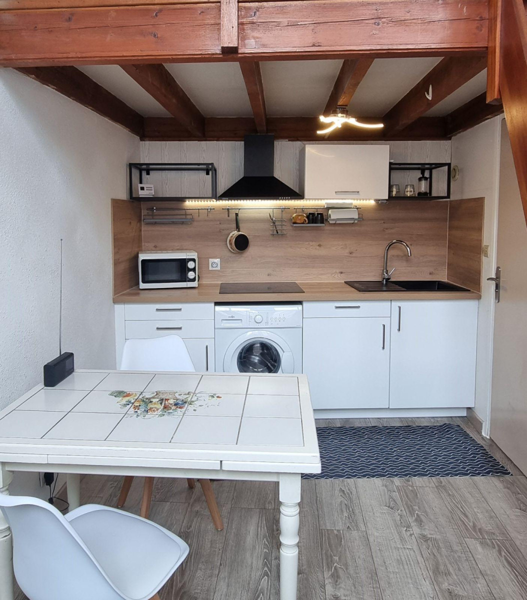 
                                                Location
                                                 Appartement hypercentre pour étudiant