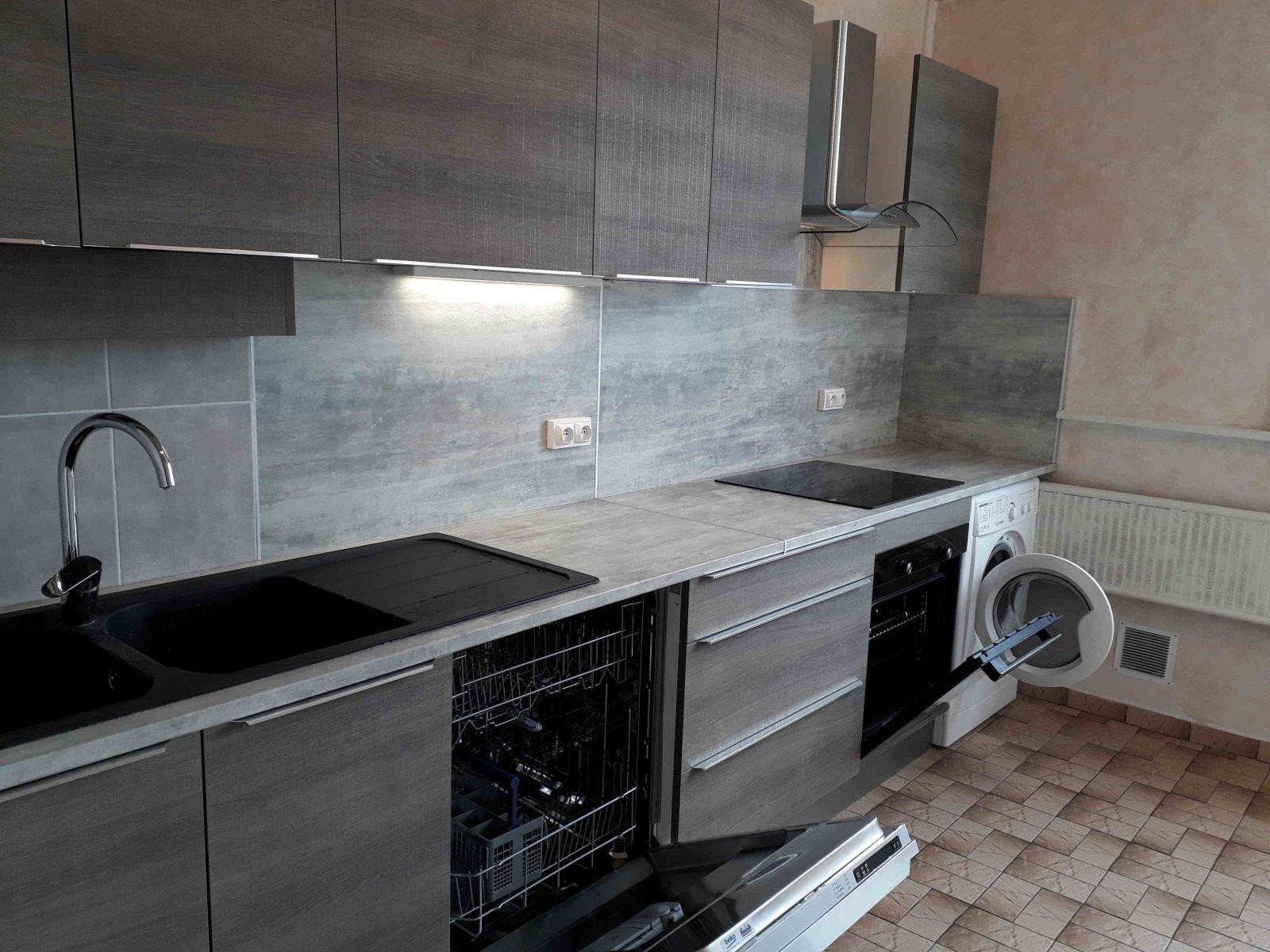 
                                                Colocation
                                                 Appartement idéal étudiant ISTP/IRUP fac sciences