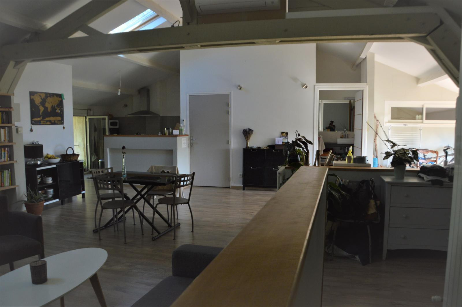 
                                                Location
                                                 Appartement LOFT spacieux
