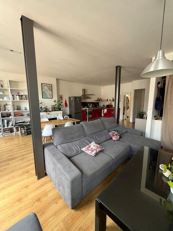 
                                                Location
                                                 Appartement loft T2 - 70m2 - Lyon 7