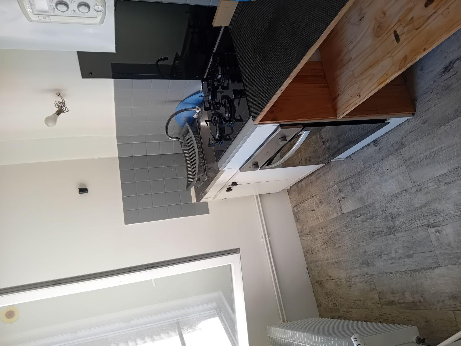 
                                                Location
                                                 Appartement lumineux 1er au calme à NANCY