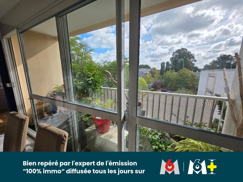
                                                Vente
                                                 APPARTEMENT LUMINEUX - 3 chambres - proche commodités