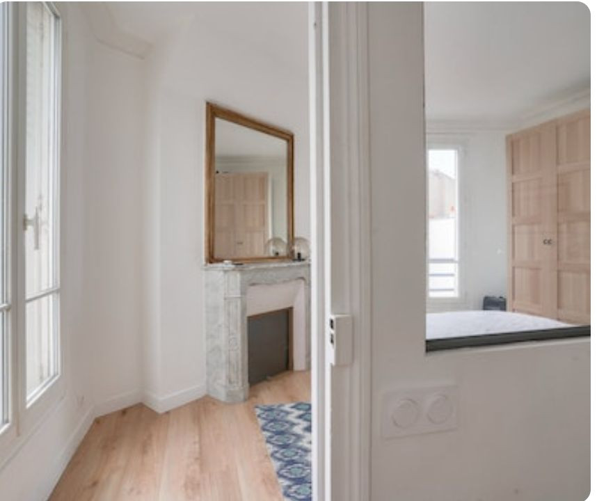 
                                                Location
                                                 Appartement lumineux 47 m2 Batignoles (loyer tout inclus)