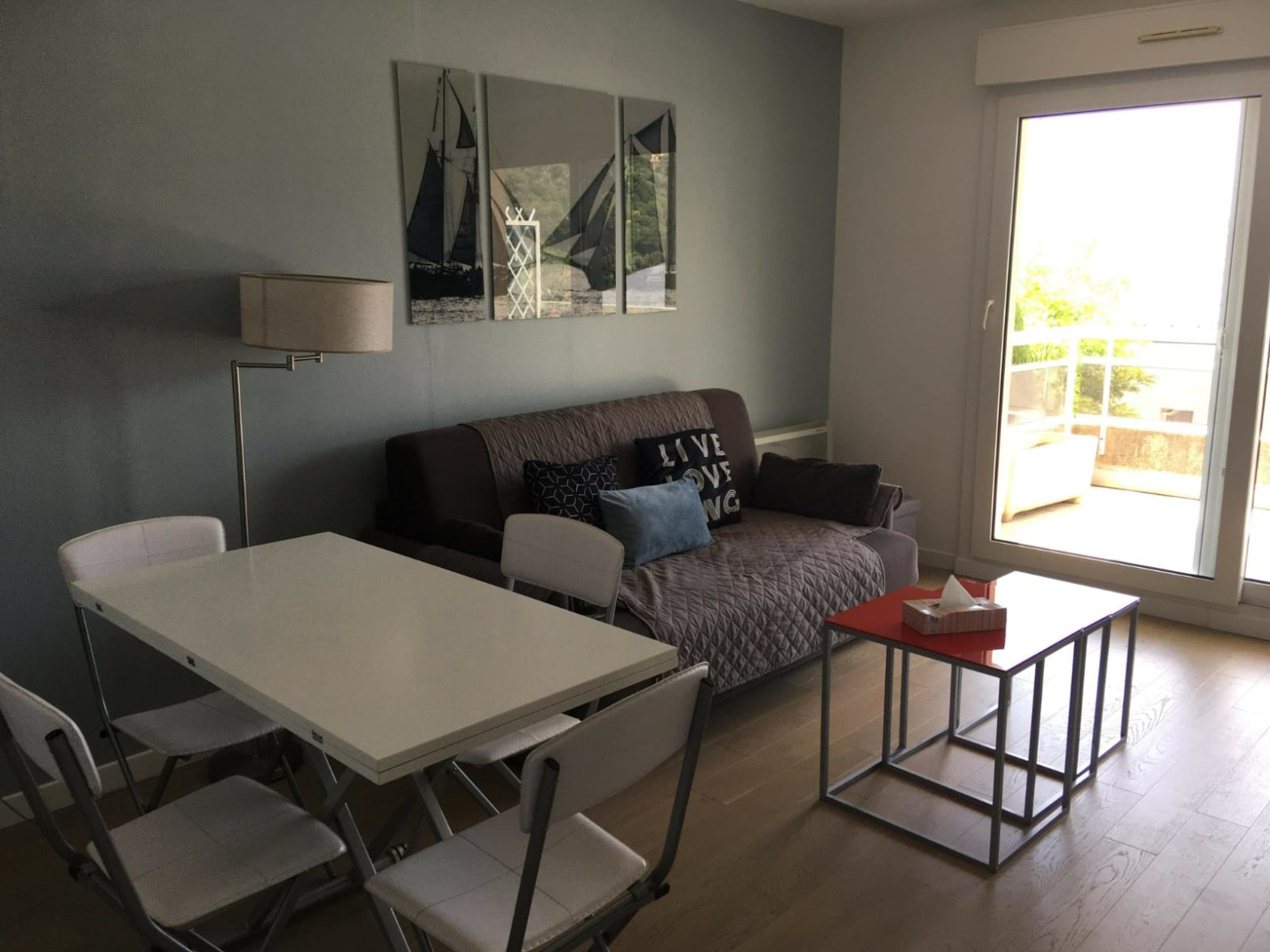 
                                                Location
                                                 appartement lumineux