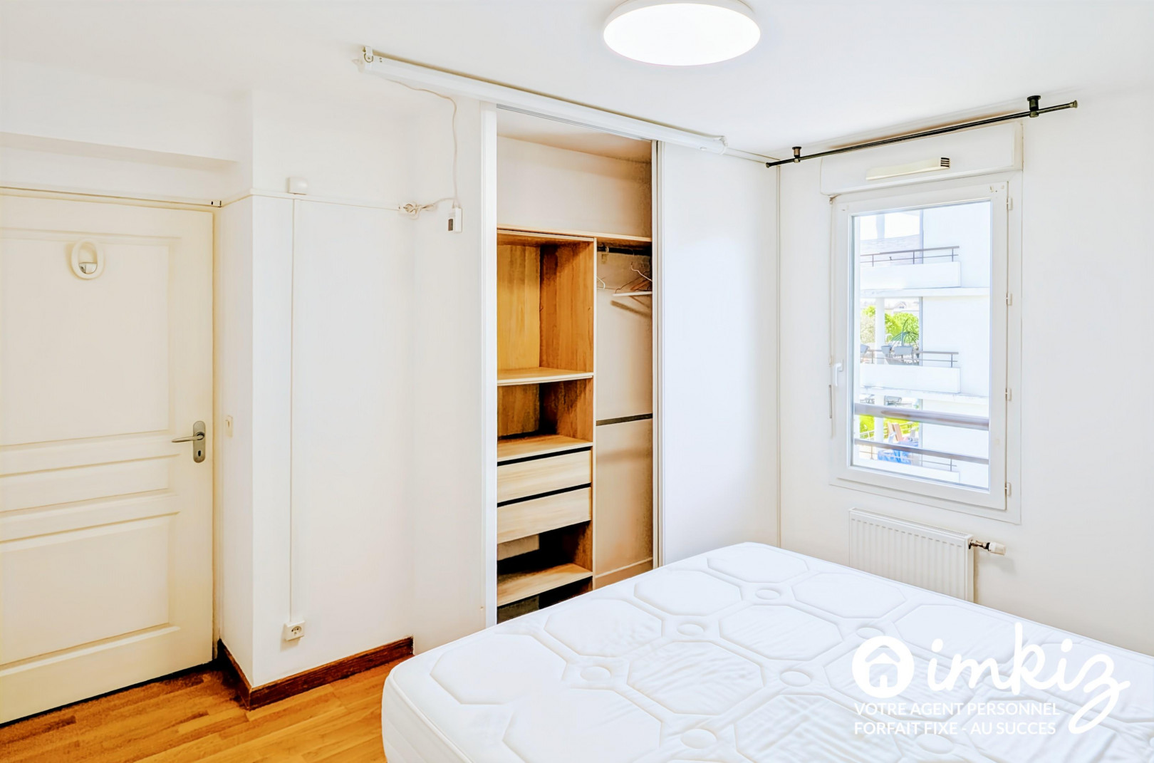 
                                                Vente
                                                 Appartement Lumineux avec séjour ouvert sur balcon