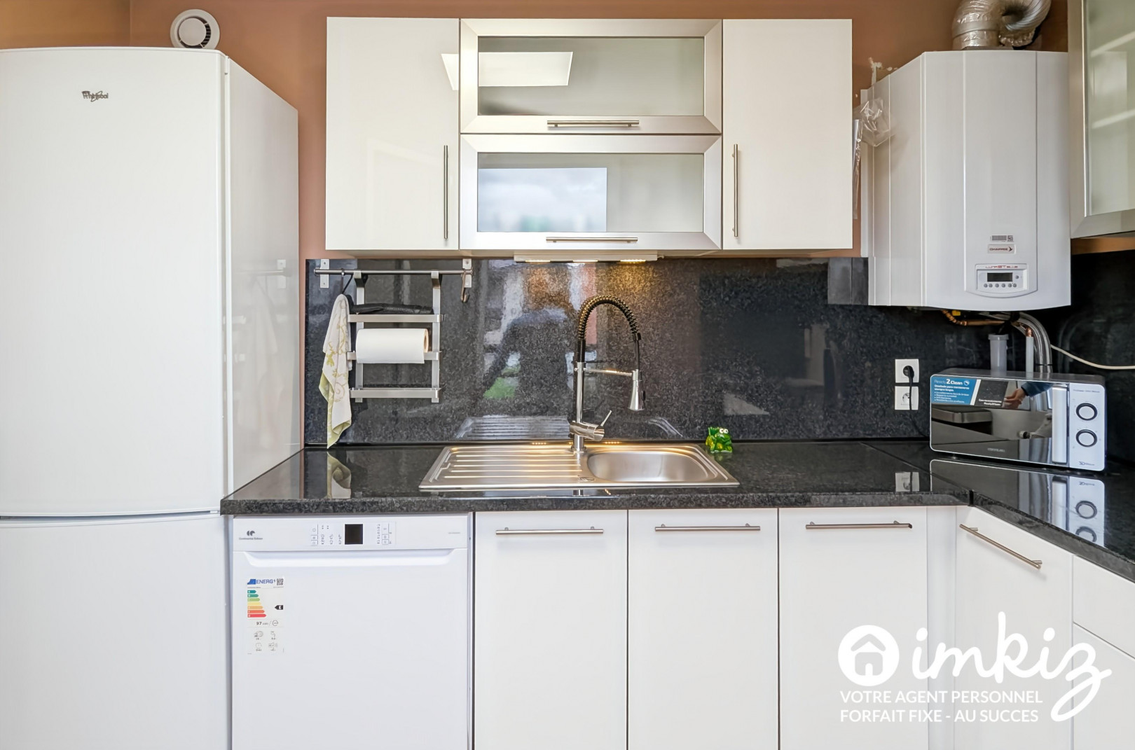 
                                                Vente
                                                 Appartement Lumineux avec séjour ouvert sur balcon