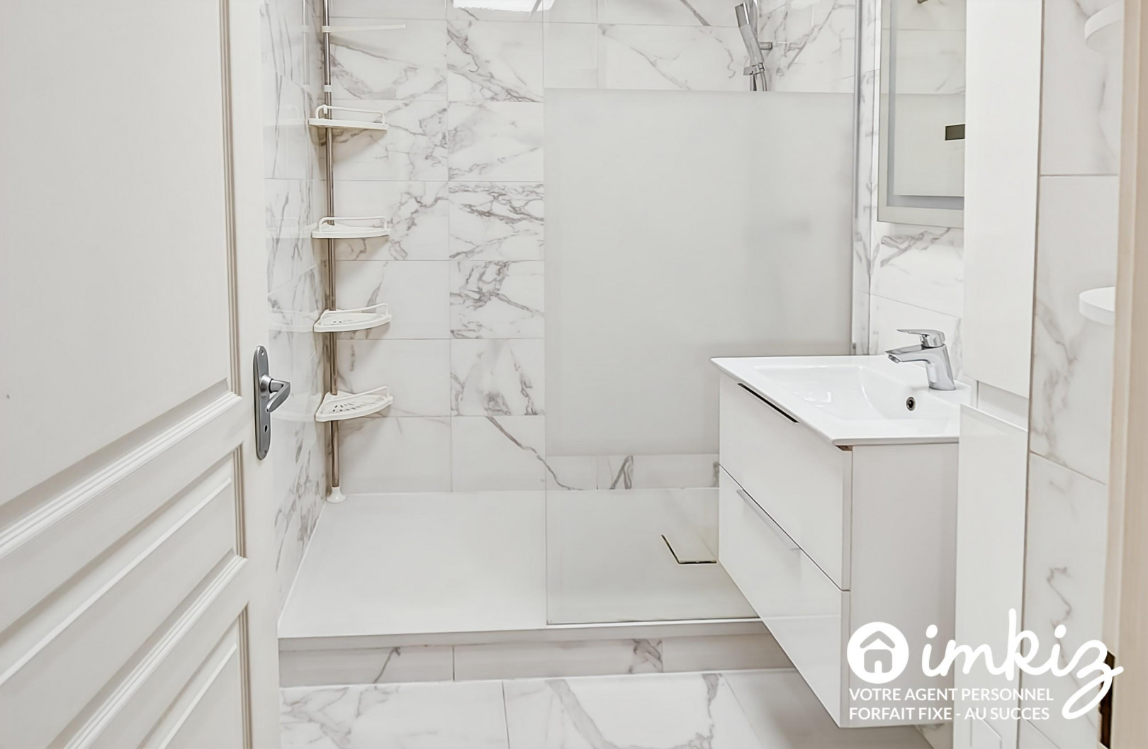 
                                                Vente
                                                 Appartement Lumineux avec séjour ouvert sur balcon