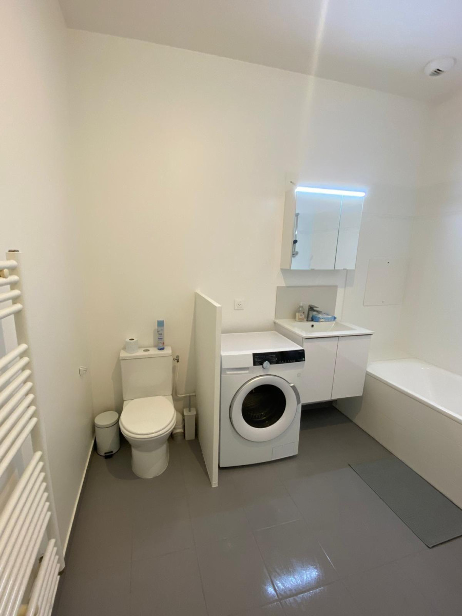 
                                                Location
                                                 APPARTEMENT LUMINEUX EN EXCELLENT ETAT - VITRY 94