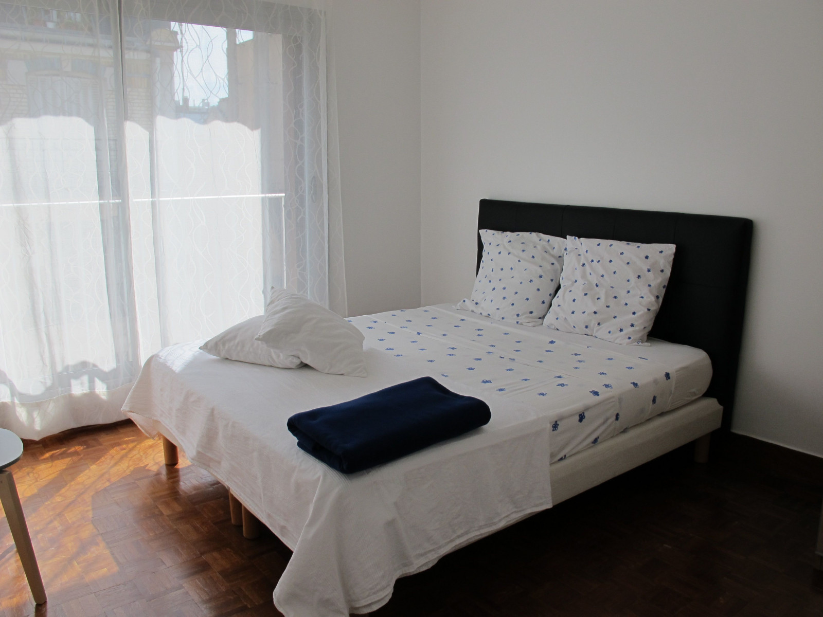 
                                                Location
                                                 Appartement lumineux et fonctionnel (loyer tout inclus)