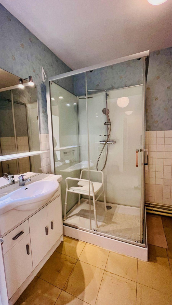 
                                                Location
                                                 Appartement lumineux résid. Séniors ANGERS CENTRE