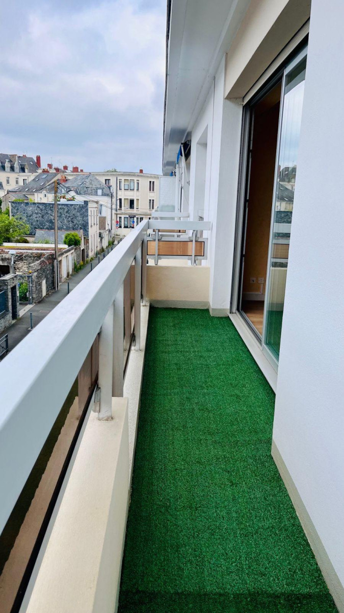 
                                                Location
                                                 Appartement lumineux résid. Séniors ANGERS CENTRE