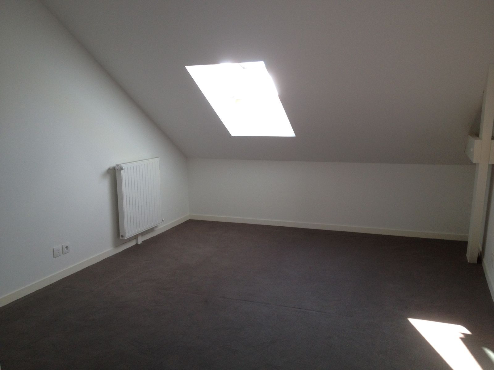 
                                                Location
                                                 Appartement lumineux résidence standing Nantes Sud