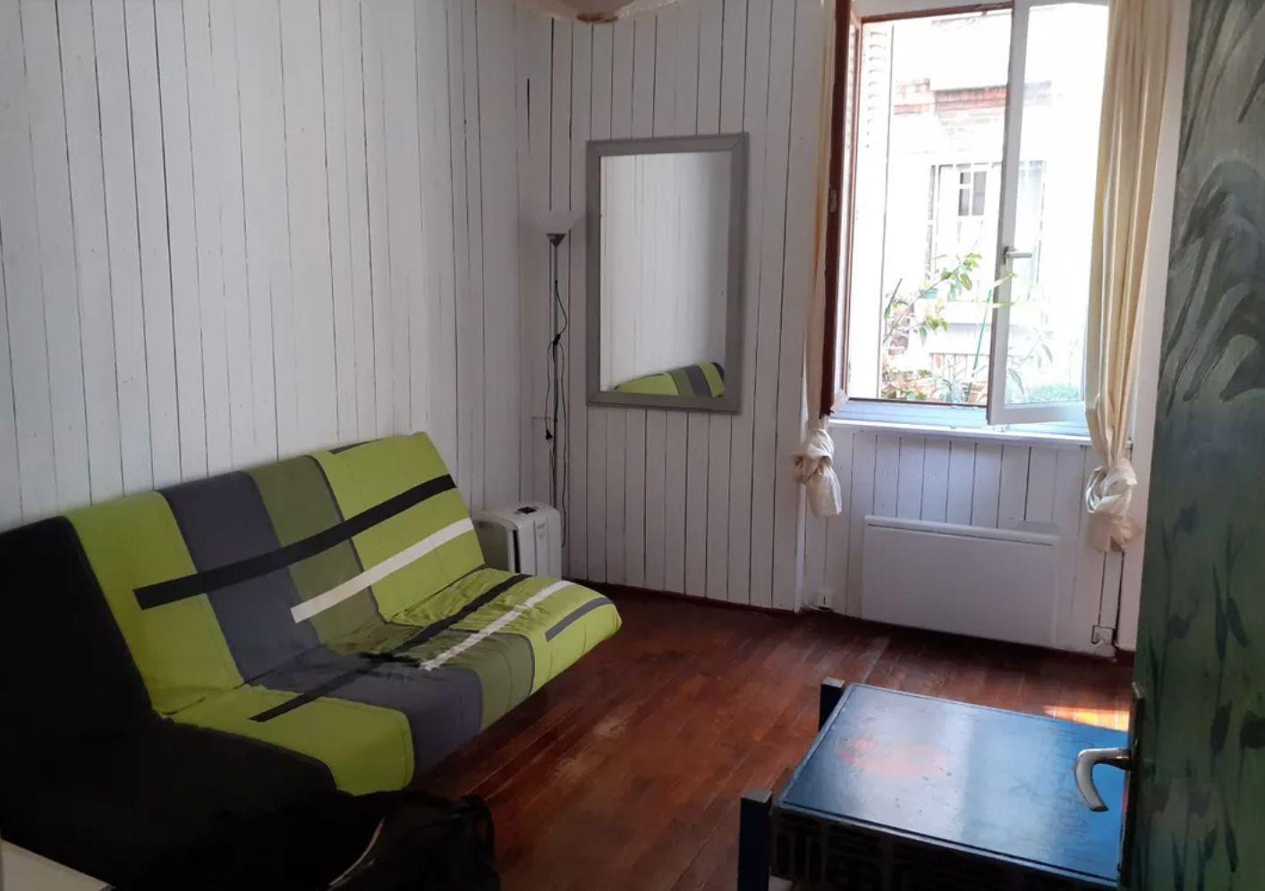 
                                                Location
                                                 Appartement Mairie de St Ouen de 42m2