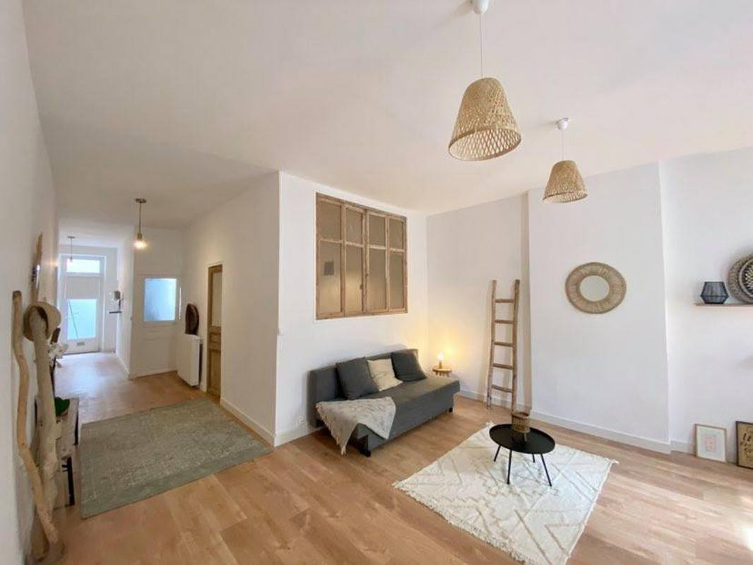 
                                                Vente
                                                 Appartement Marseille Drômel