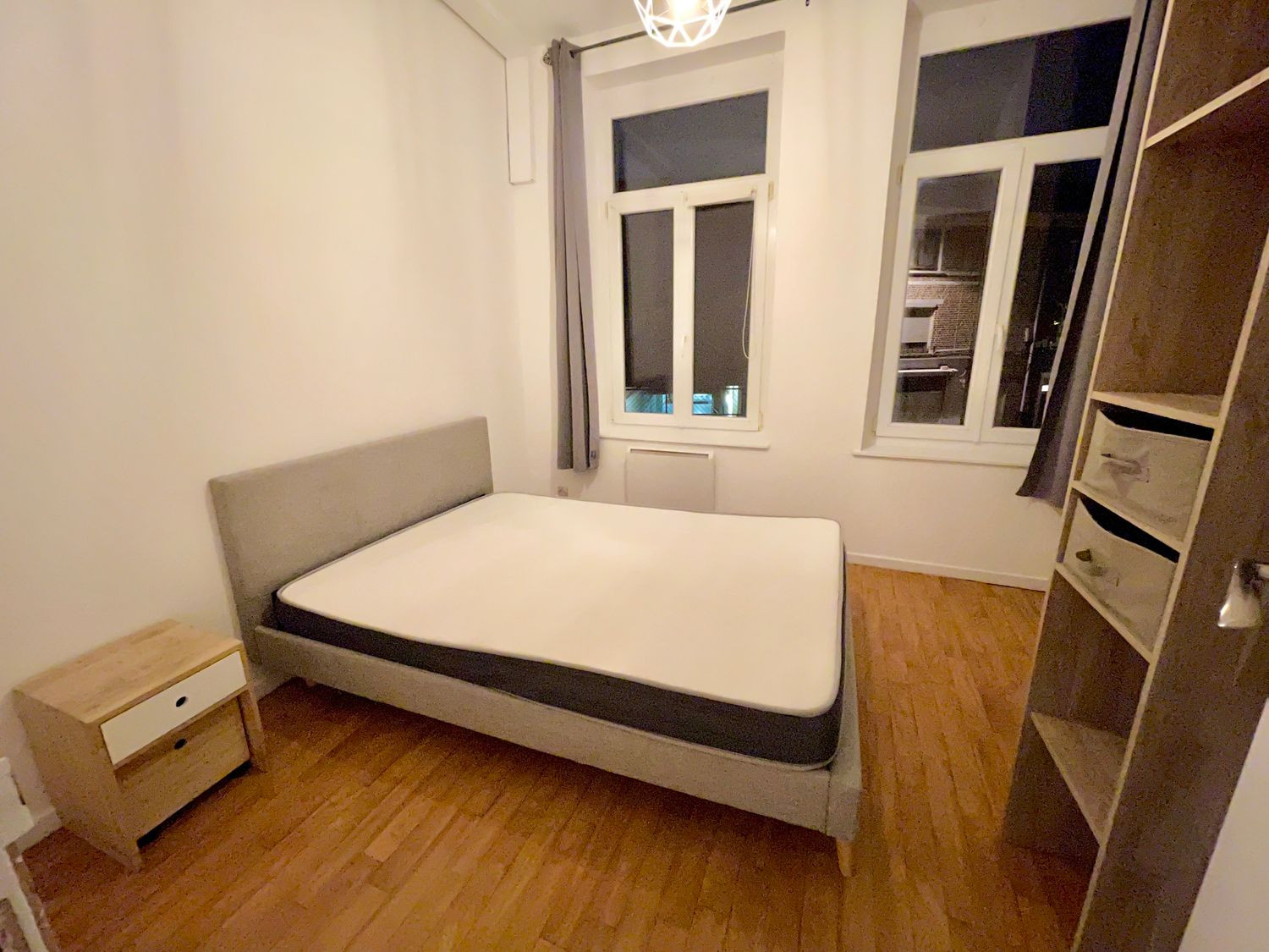 
                                                Location
                                                 Appartement meublé 2 chambres 42 m2 - Lille Gambetta - 3591014