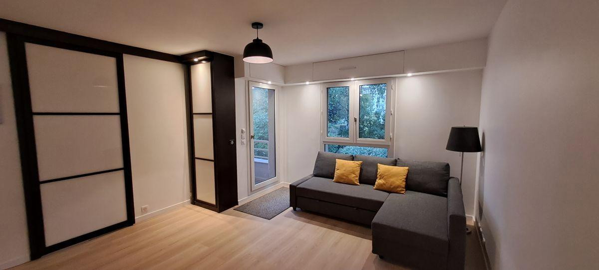 
                                                Location
                                                 Appartement meublé - 2 pièces - 40m²