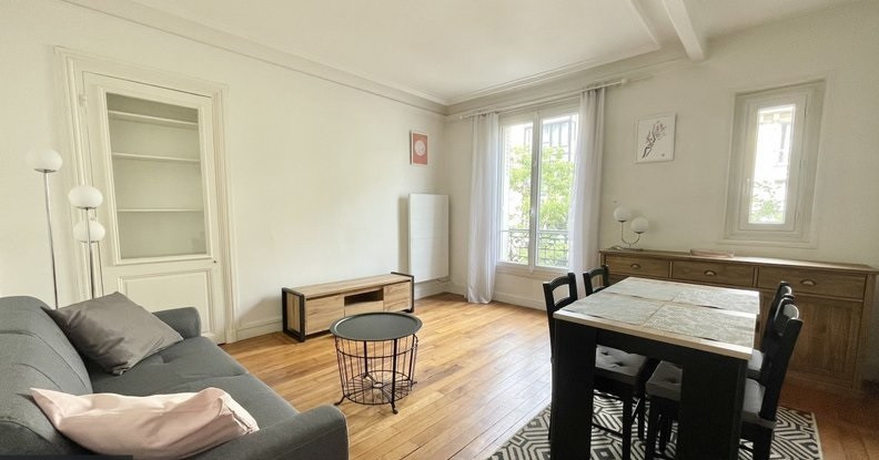 
                                                Location
                                                 appartement meublé 2 pièces  42 m² avec 1 chambre