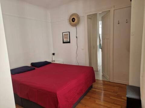 
                                                Location
                                                 Appartement Meublé 2 Pièces – 48 m² loi carrez