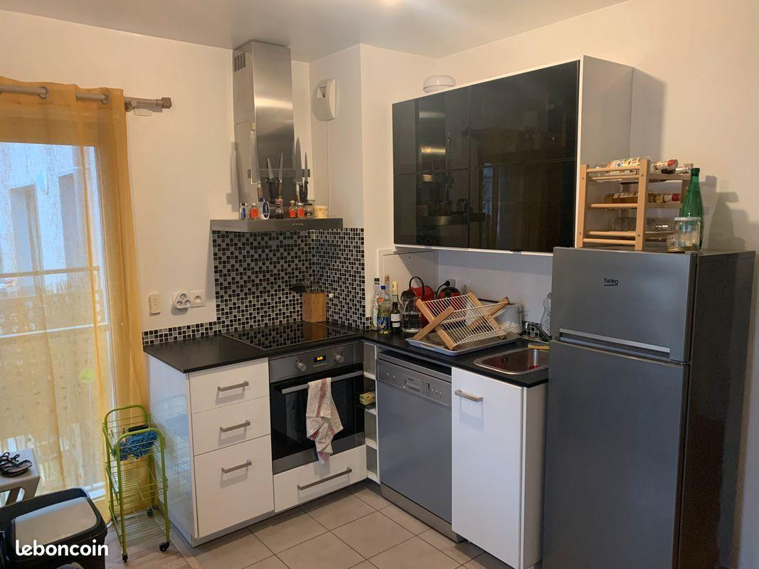 
                                                Location
                                                 Appartement meublé 2 pièces à Bagneux  avec balcon