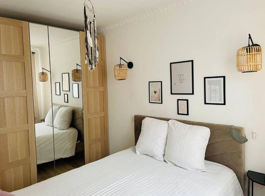 
                                                Location
                                                 Appartement meublé 2 pièces Calme au pied du Métro