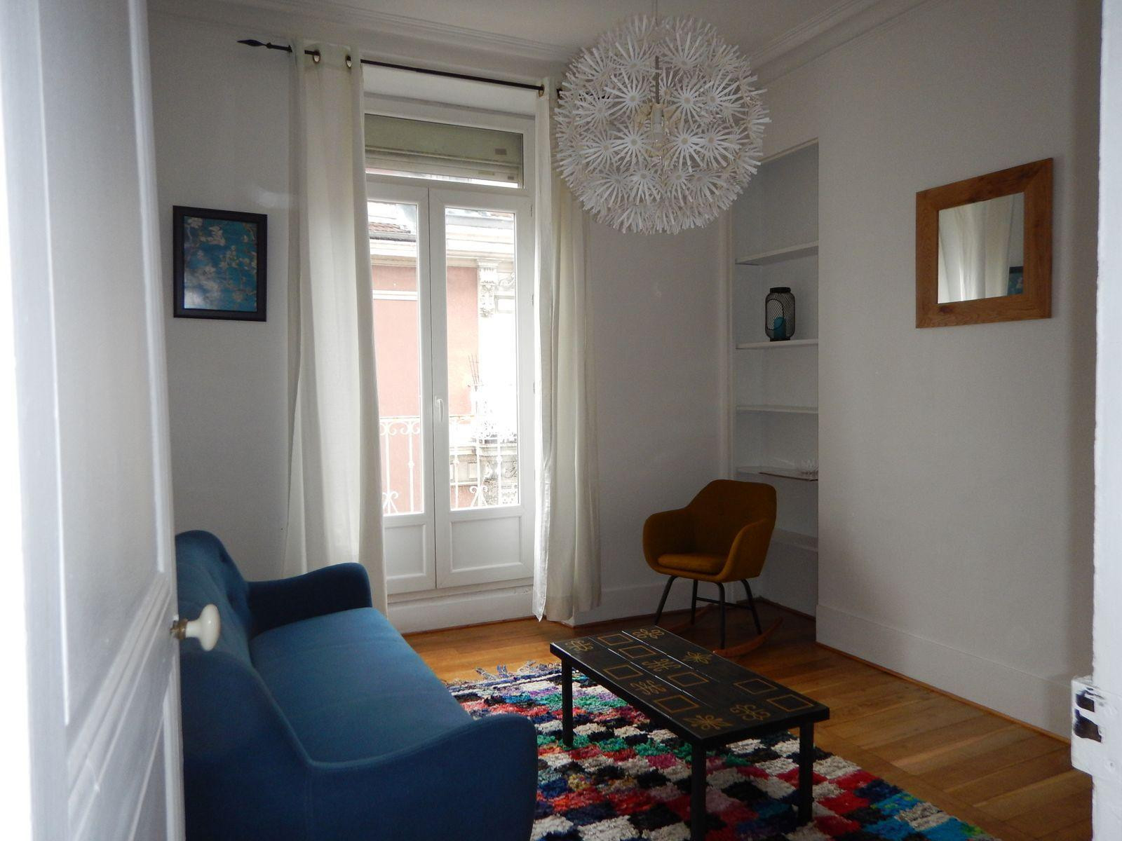 
                                                Location
                                                 APPARTEMENT MEUBLE 2 PIECES CHAMPIONNET LAKANAL