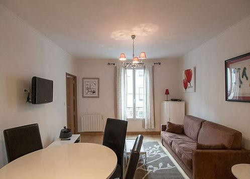 
                                                Location
                                                 Appartement meublé 2 pièces de 36 m²