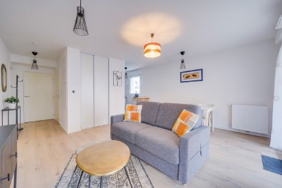 
                                                Location
                                                 Appartement meublé 2 pièces de 37m²
