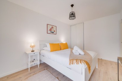 
                                                Location
                                                 Appartement meublé 2 pièces de 37m²