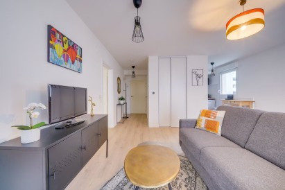 
                                                Location
                                                 Appartement meublé 2 pièces de 37m²