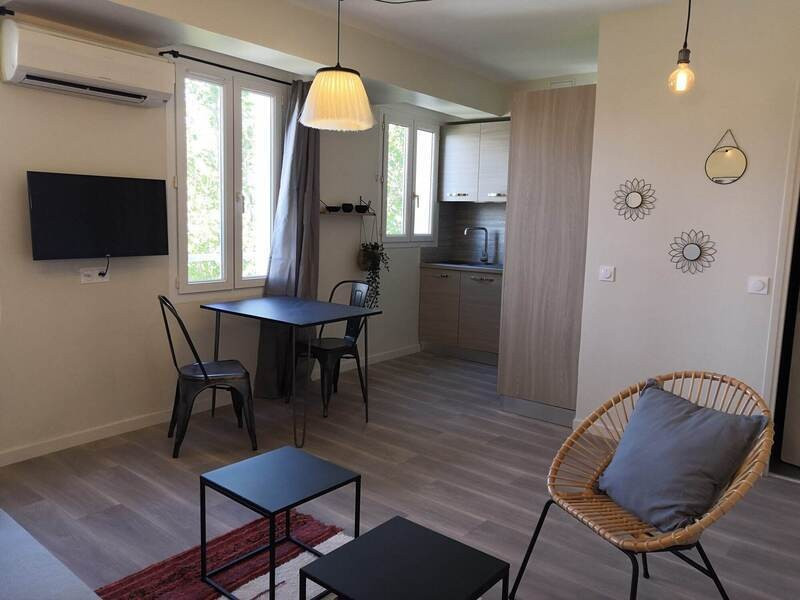 
                                                Location
                                                 appartement meublé 25 m² - 1 pièce