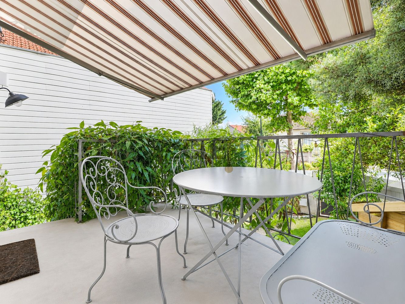 
                                                Location
                                                 Appartement meublé 3 pièces - 59m² - Bagneux