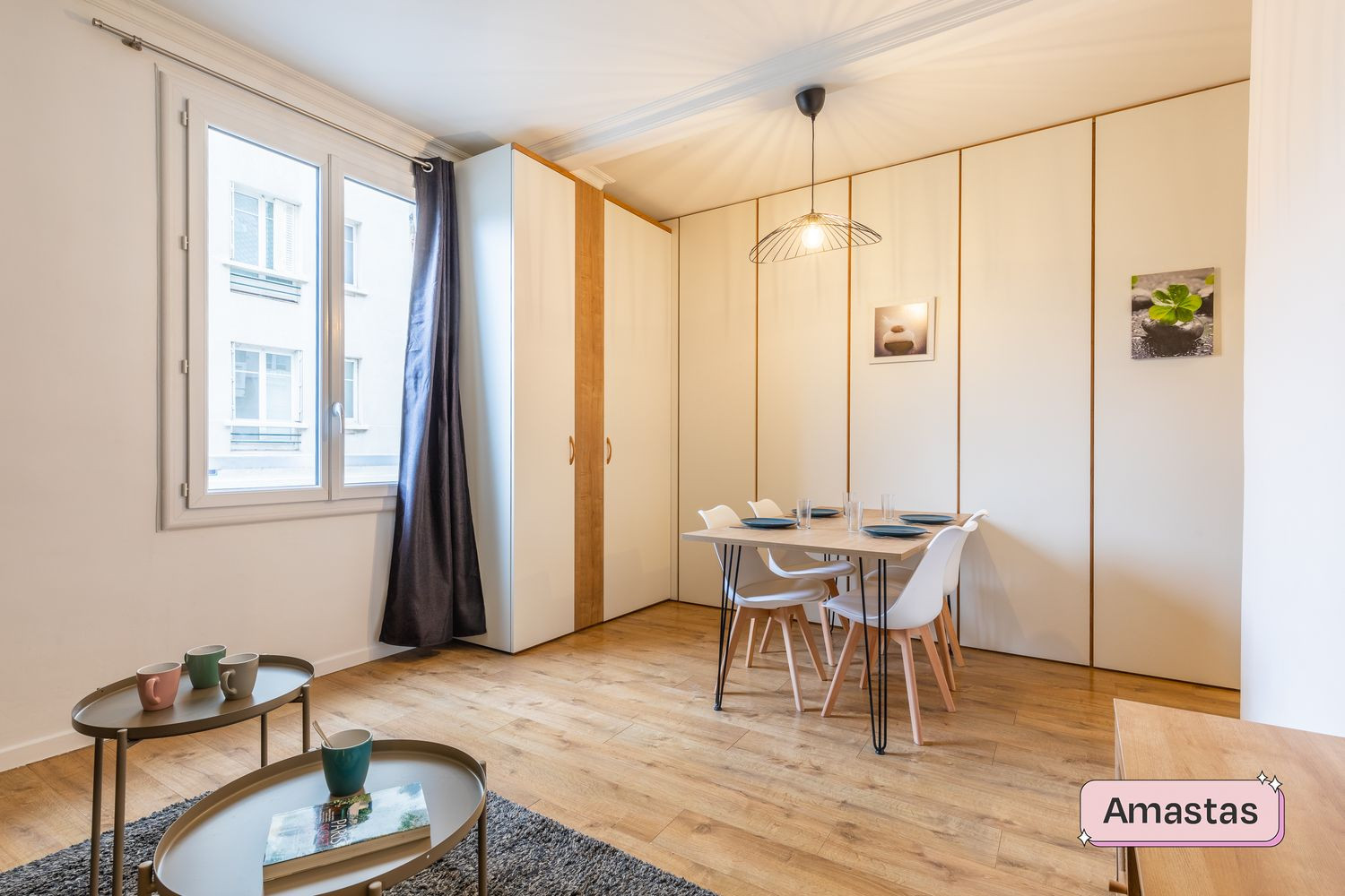 
                                                Location
                                                 Appartement meublé 3 pièces - Refait à neuf - Première Location