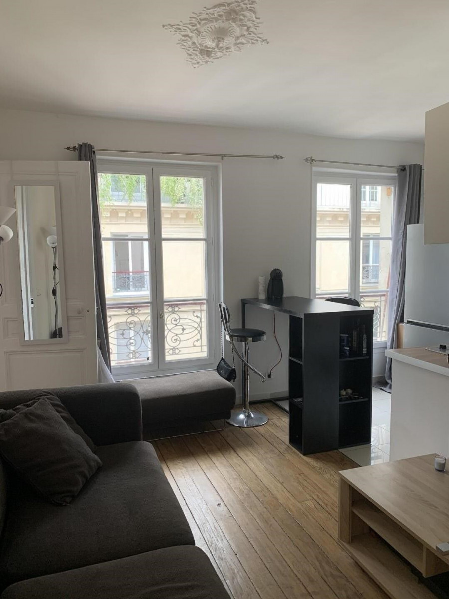 
                                                Location
                                                 Appartement meublé 33 m²