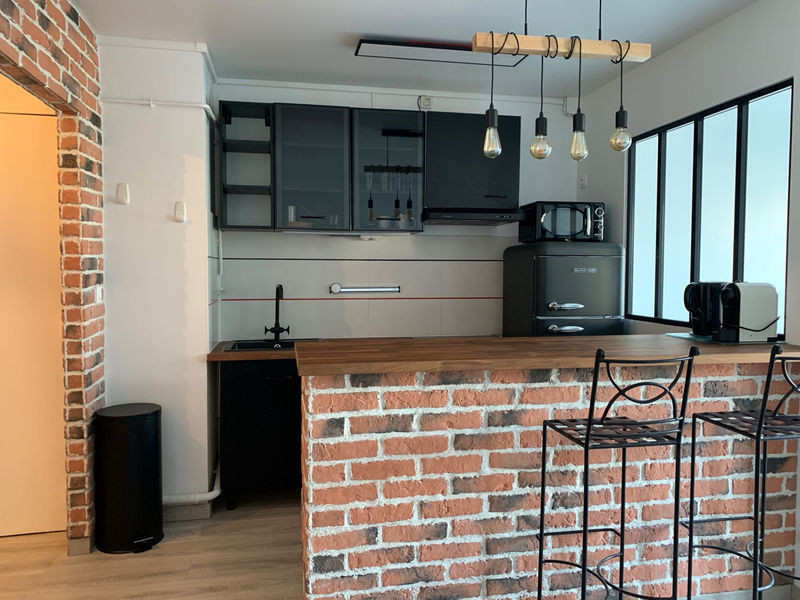 
                                                Location
                                                 Appartement meublé 37,09 m² 2 pièces-1 chambre