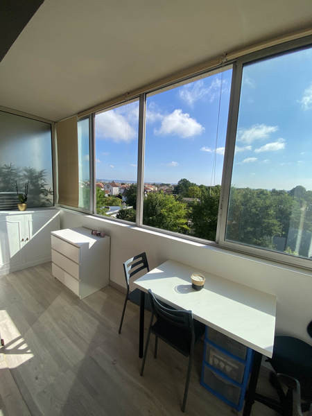 
                                                Location
                                                 appartement meublé 37,22 m² avec 1 pièce