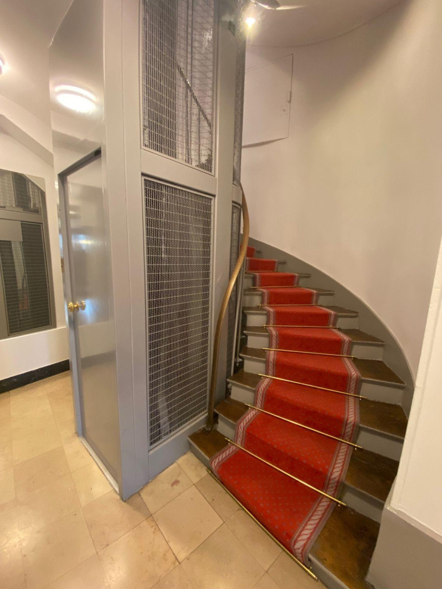 
                                                Location
                                                 Appartement meublé 4 pièces – Quartier Madeleine,